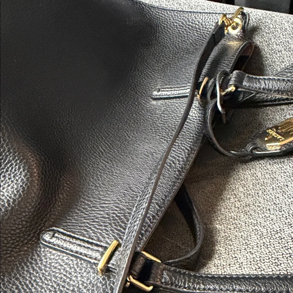 Lauren Ralph Lauren Black Leather Tote Bag – Like New - Picture 14 of 17